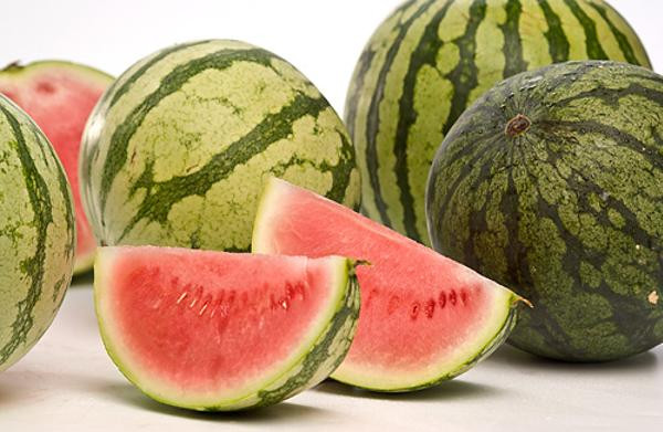 Produktfoto zu Mini-Wassermelone Stück