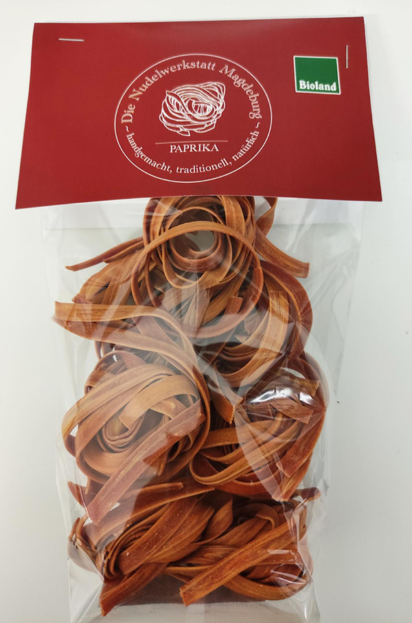 Produktfoto zu Bandnudeln m. Paprika---