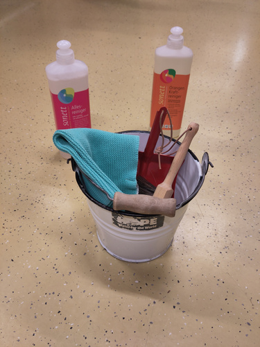 Am 23.4. haben wir Putztag und der Hofmarkt bleibt geschlossen.