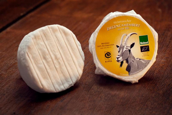 Produktfoto zu Ziegencamembert 45%