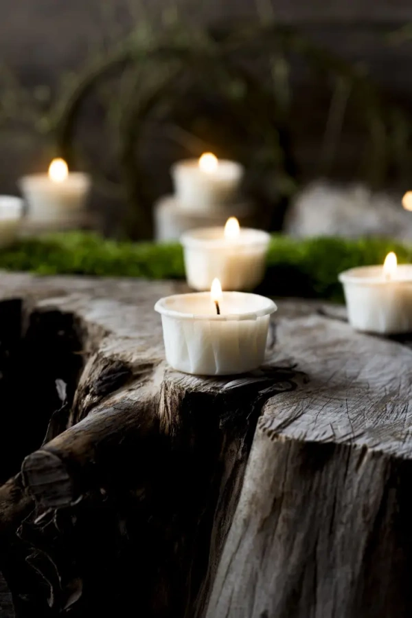 Produktfoto zu Light One Papier Teelichte